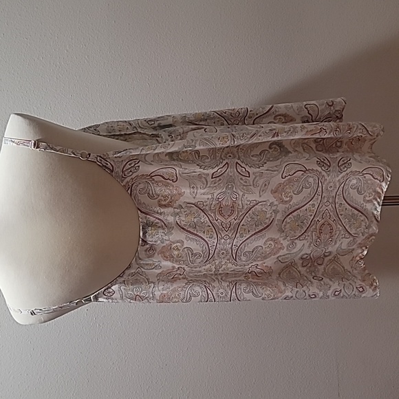 TORRID 2X WHITE PASTEL PAISLEY SLEEVELESS SUMMER TANK TOP BOHEMIAN CASUAL SHIRT - Picture 13 of 15